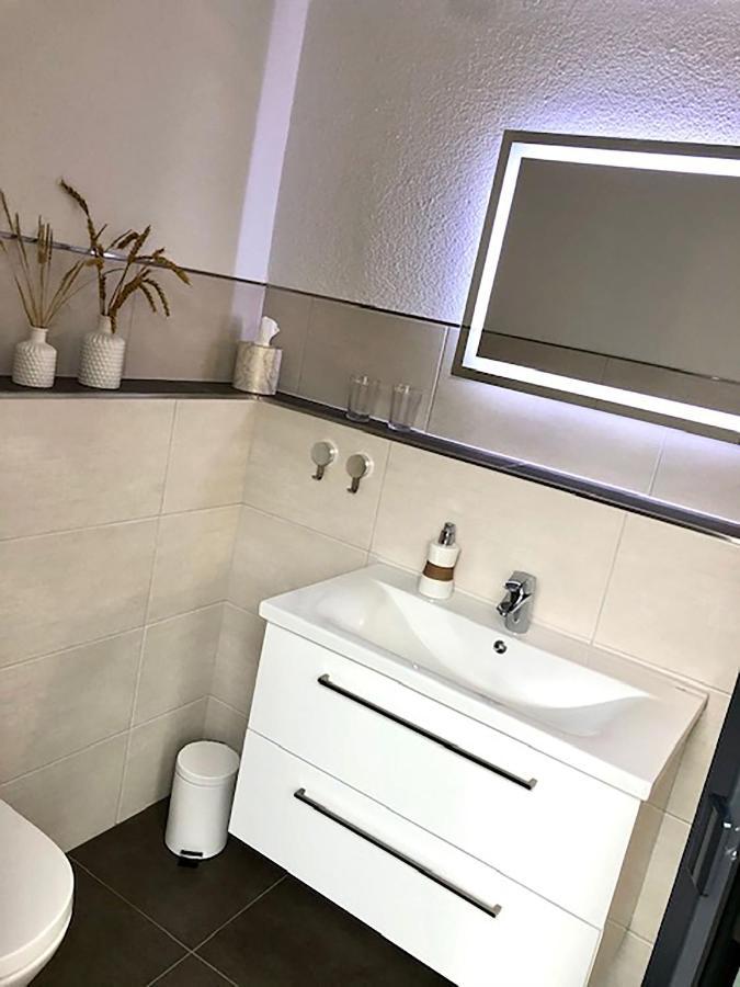 Ferienhaus Traumzeit Neuhutten  Esterno foto
